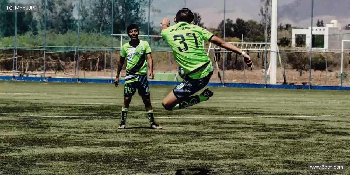 从呐喊到狂欢,每一场赛事都是青春的勋章!🎉🏃